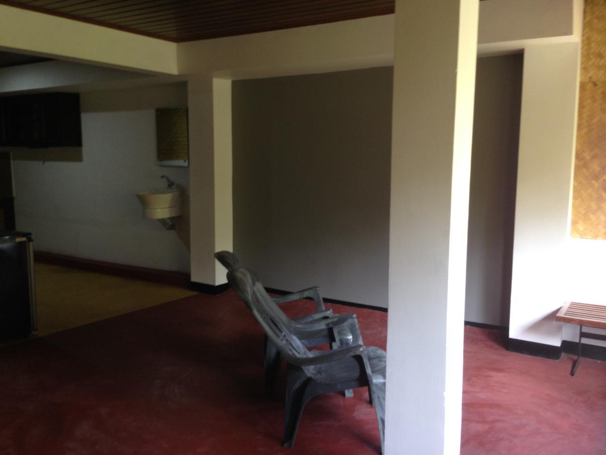 Ambadis Villas Kodungallur Bagian luar foto